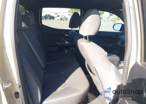 2017 Toyota Tacoma Trd Off Road z USA, uszkodzony, nr VIN 5TFCZ5AN1HX114215